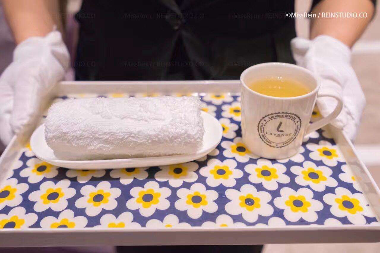 Lavande Hongqiao Airport Wuzhong Road Hotel 3*